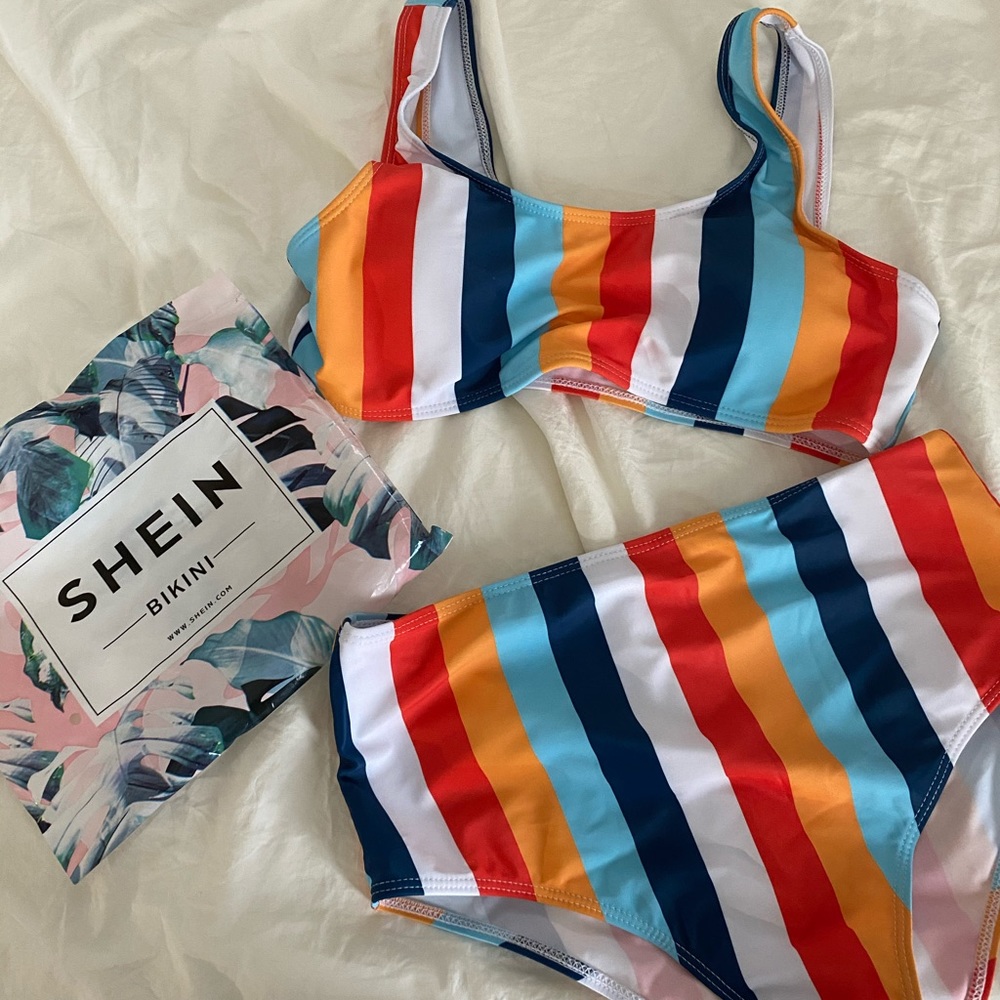 Brand new never worn 2piece bathing suit